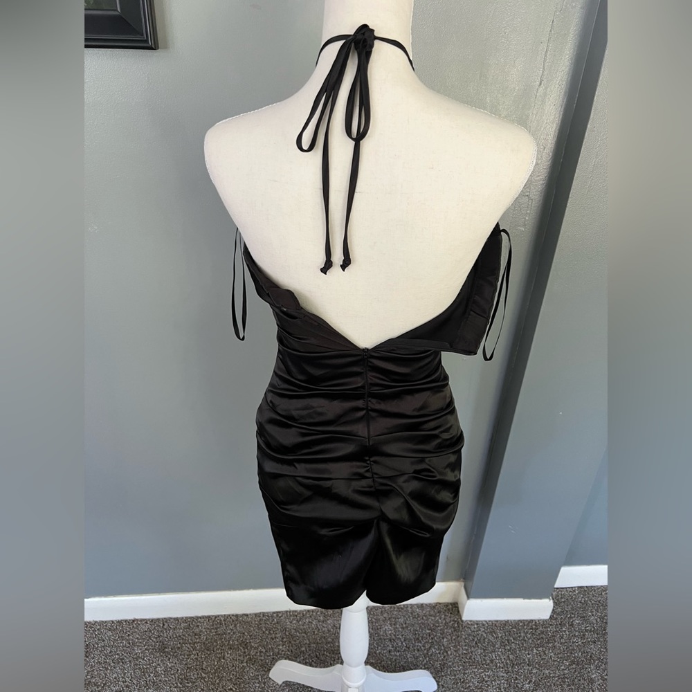 B. Smart, Black, Size 6
